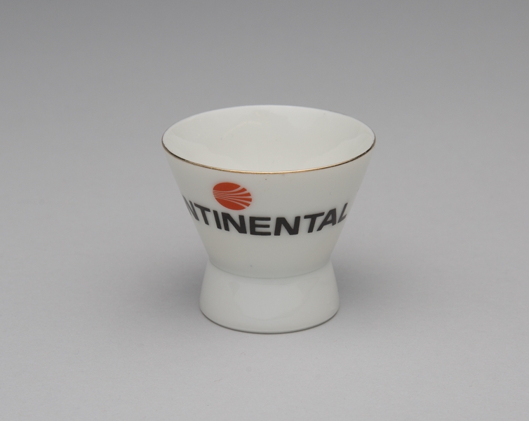 Image: sake set: Continental Airlines
