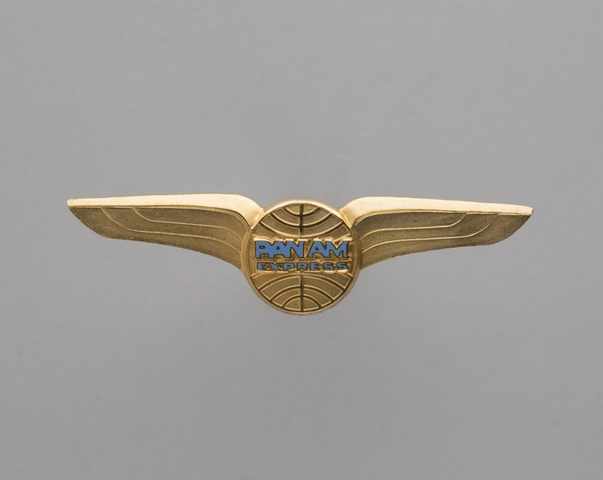 Flight officer wings: Pan Am Express, first officer