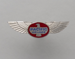 Image: flight officer wings: Pacific Air Lines