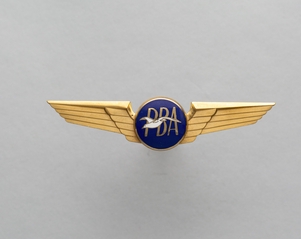 Image: flight officer wings: Provincetown-Boston Airline
