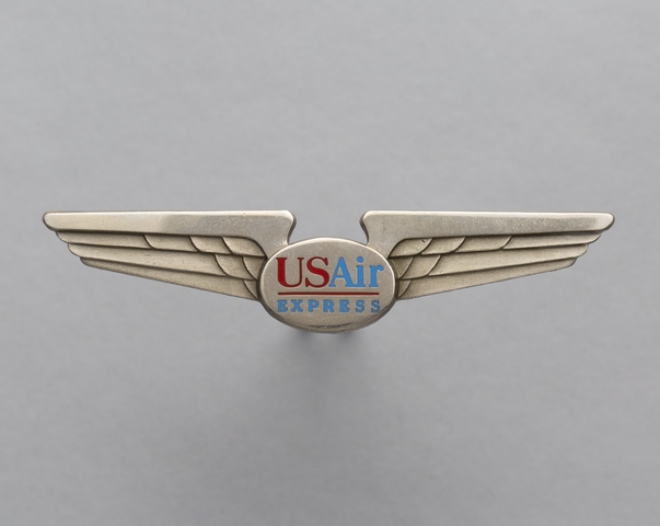 Flight officer wings: USAir Express