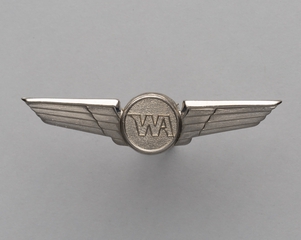 Image: flight officer wings: Wright Air Lines