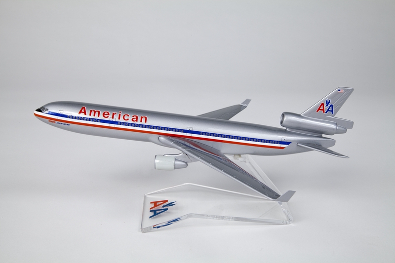 Image: model airplane: American Airlines, McDonnell Douglas MD-11