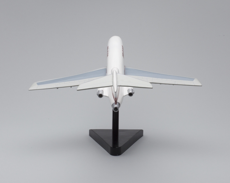Image: model airplane: DHL Airways (Cargo), Boeing 727-200