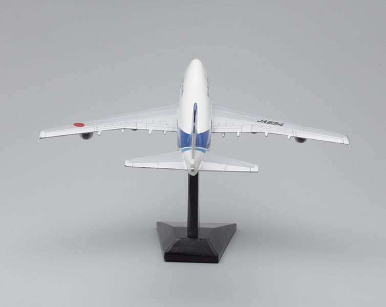Image: model airplane: Nippon Cargo Airlines, Boeing 747-200F