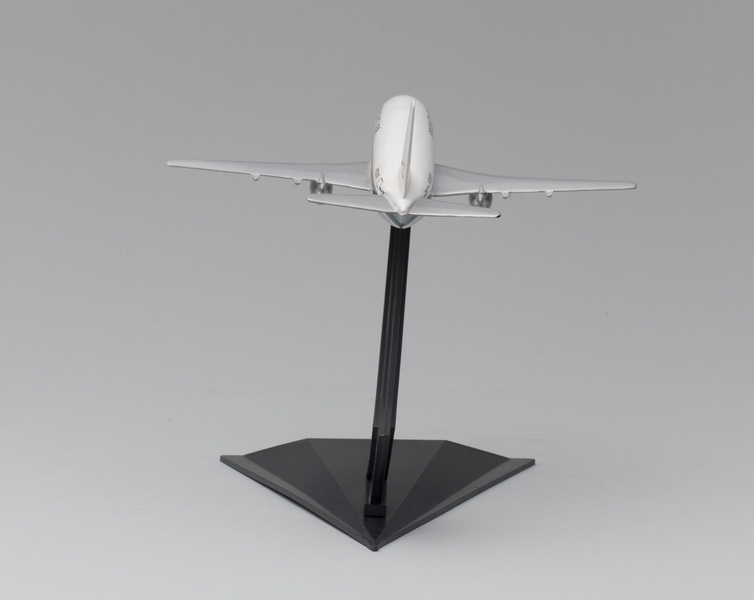 Image: model airplane: Frontier Airlines, Boeing 737-200