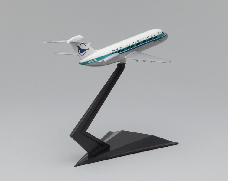 Image: model airplane: North Central Airlines, Douglas DC-9-30