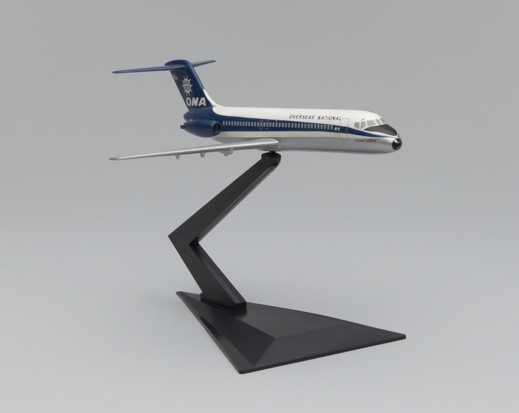 Image: model airplane: Overseas National Airways, Douglas DC-9-30