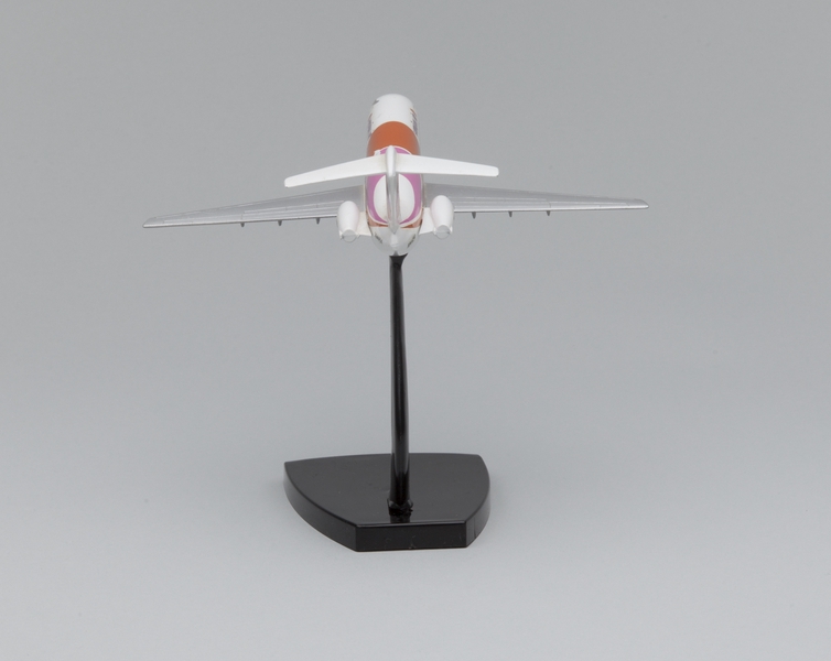 Image: model airplane: Hawaiian Airlines, Douglas DC-9