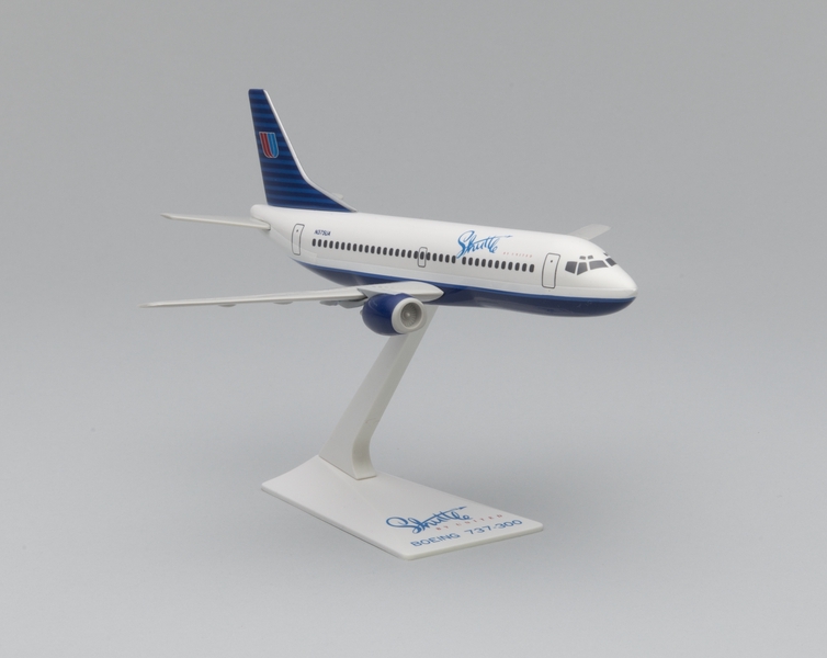 Image: model airplane: United Airlines, Boeing 737-300