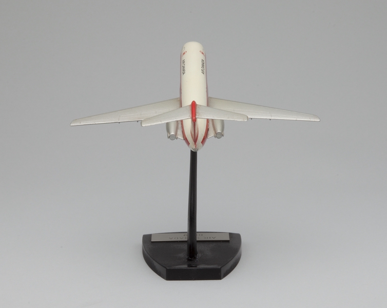 Image: model airplane: Air Canada, Douglas DC-9