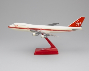 Image: model airplane: Virgin Atlantic, Boeing 747-200