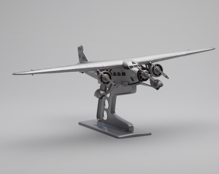 Image: model airplane: National Air Transport / United Air Lines, Ford Tri-Motor 5-AT-B
