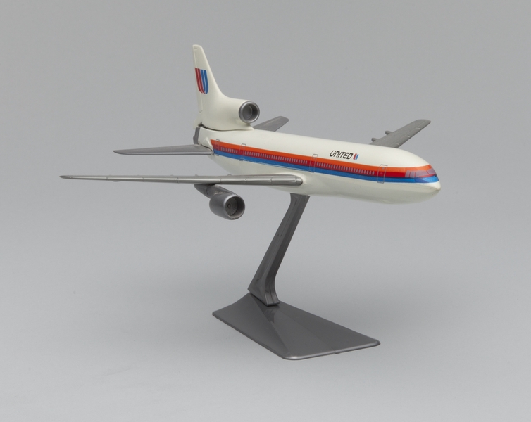 Image: model airplane: United Airlines, Lockheed L-1011 TriStar