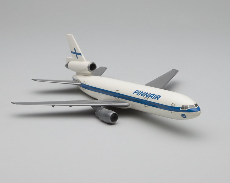 Image: model airplane: Finnair, McDonnell Douglas DC-10