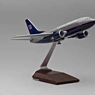 Image #3: model airplane: United Airlines, Boeing 737-500