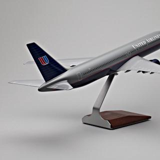 Image #5: model airplane: United Airlines, Boeing 767-300