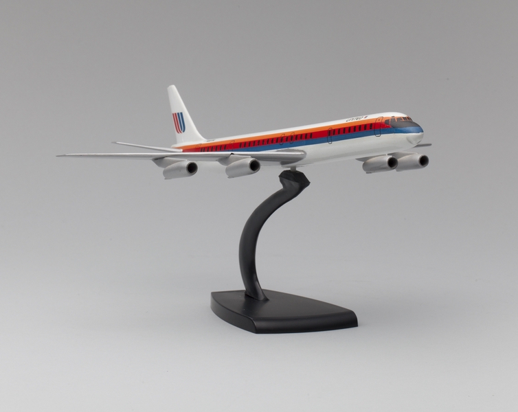 Image: model airplane: United Airlines, Douglas DC-8-61