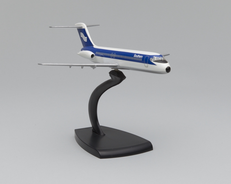 Image: model airplane: Southern Airlines, Douglas DC-9-10