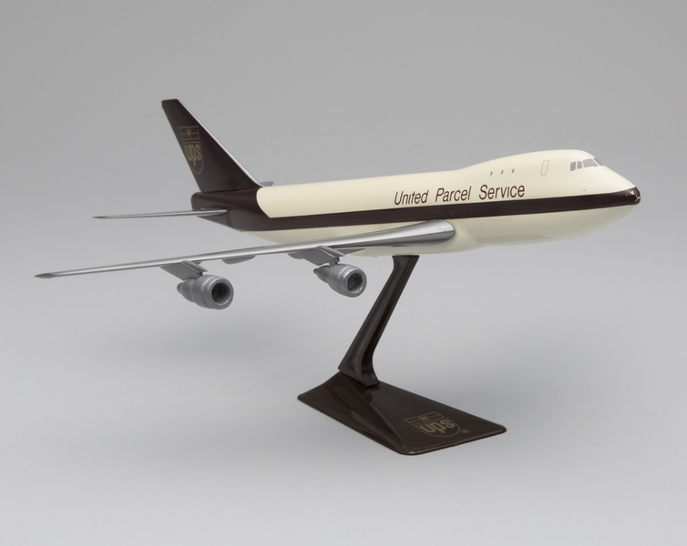 Image: model airplane: UPS (United Parcel Service), Boeing 747-200