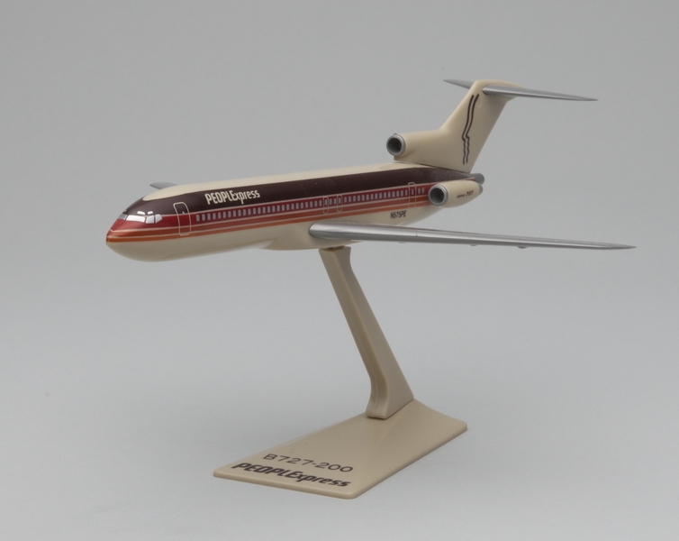 Image: model airplane: PeoplExpress, Boeing 727-200