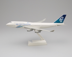 Image: model airplane: Air New Zealand, Boeing 747