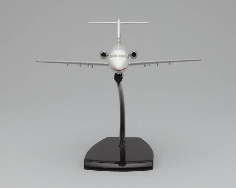 Image: model airplane: Republic Airlines, Douglas DC-9