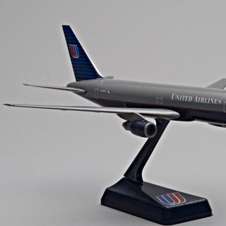 Image #3: model airplane: United Airlines, Boeing 767