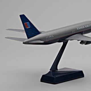 Image #7: model airplane: United Airlines, Boeing 767