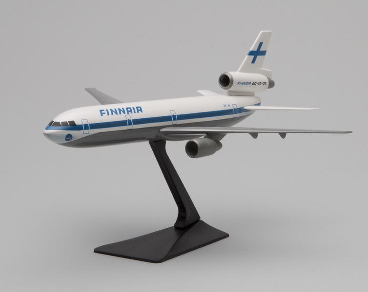 Image: model airplane: Finnair, McDonnell Douglas DC-10-30