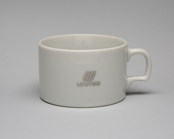 Coffee cup: United Airlines