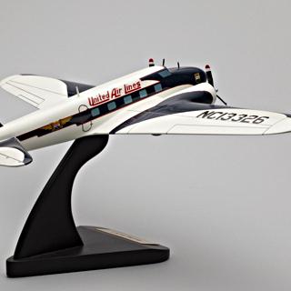 Image #3: model airplane: United Air Lines, Boeing 247