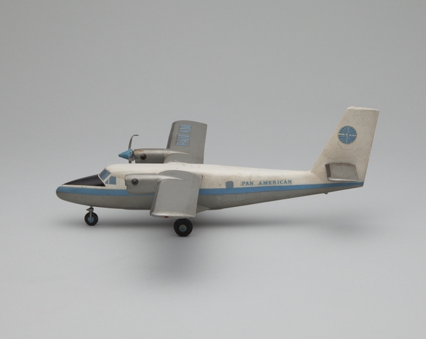 Model airplane: Pan American World Airways, de Havilland DHC-6