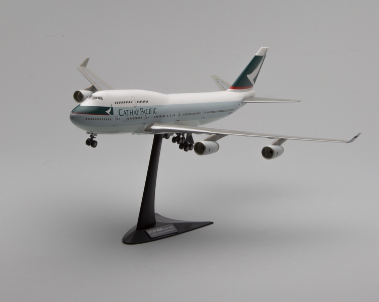 Image: model airplane: Cathay Pacific Airways, Boeing 747-400
