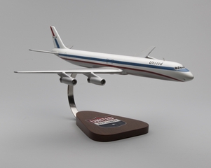 Image: model airplane: United Air Lines, Douglas DC-8