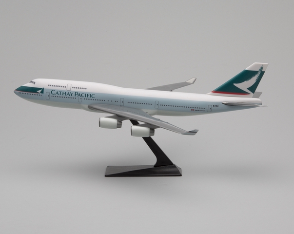 Model airplane: Cathay Pacific Airways, Boeing 747-400