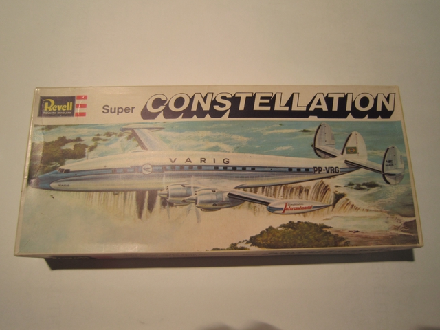 Model airplane kit: VARIG, Lockheed L-1049 Super Constellation