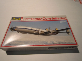 Image: model airplane kit: Lufthansa German Airlines, Lockheed L-1049 Super Constellation