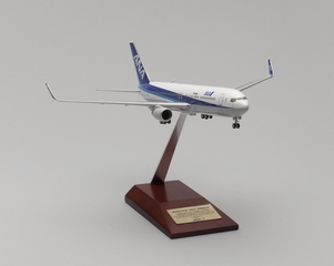 Image: model airplane: ANA (All Nippon Airways), Boeing 767-300ER