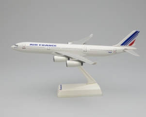 Image: model airplane: Air France, Airbus A340-300