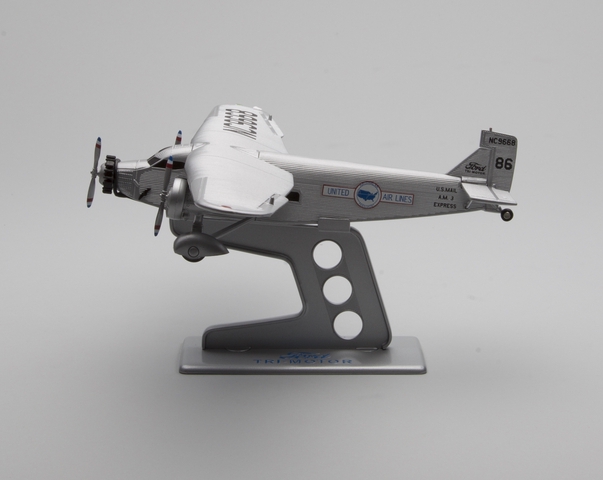 Model airplane: United Air Lines, Ford Tri-Motor