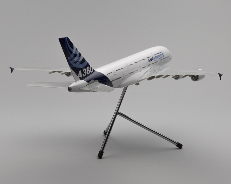 Image: model airplane: Airbus A380