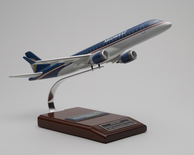 Image: model airplane: Midwest Airlines, Embraer 190