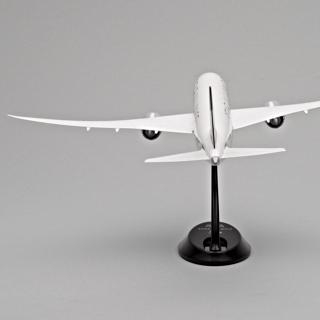 Image #7: model airplane: Star Alliance, Boeing 787-8
