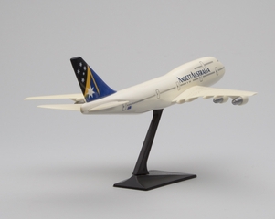 Image: model airplane: Ansett Australia, Boeing 747-400