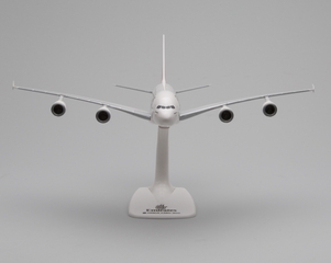 Image: model airplane: Emirates Airline, Airbus A380-800