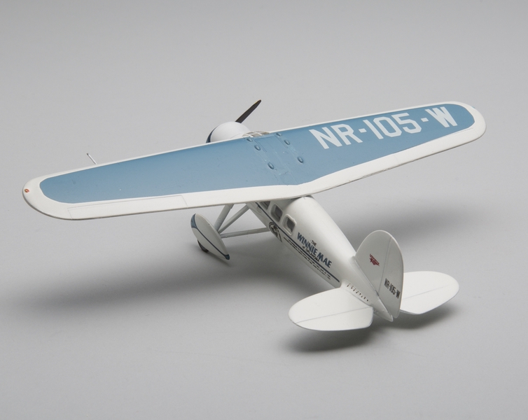 Image: model airplane: Lockheed Model 5 Vega Winnie Mae