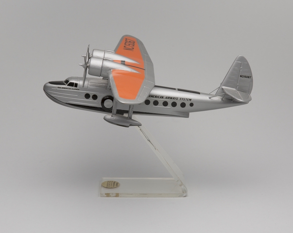 Model airplane: Pan American Airways System, Sikorsky S-43