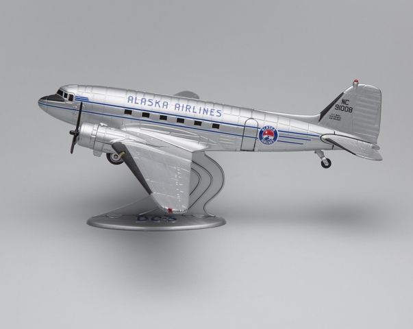 Model airplane: Alaska Airlines, Douglas DC-3