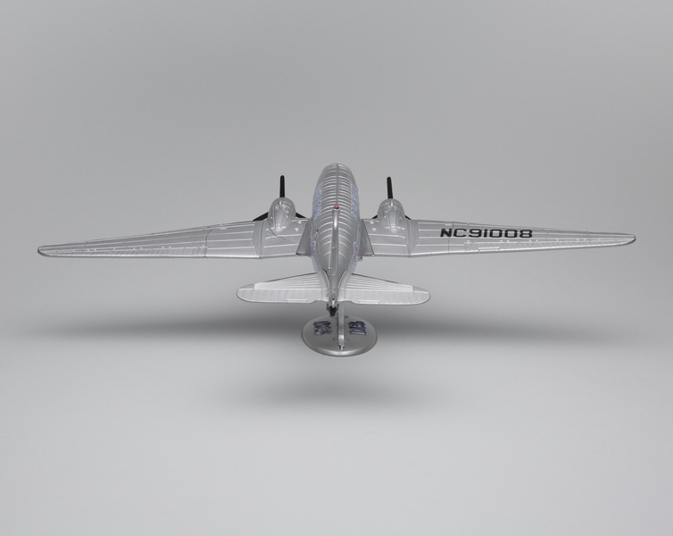 Image: model airplane: Alaska Airlines, Douglas DC-3